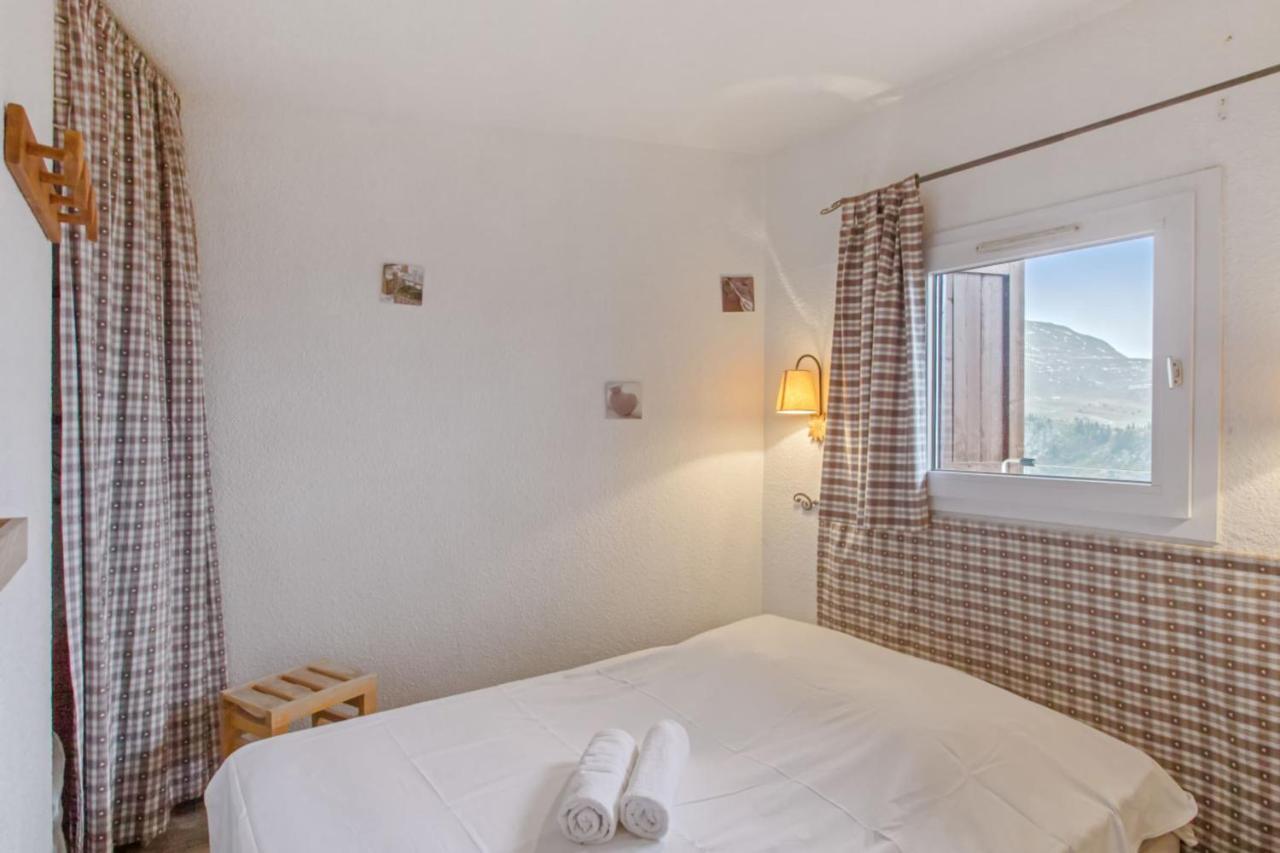 Appartement Des Horizons - Welkeys Huez Exterior photo